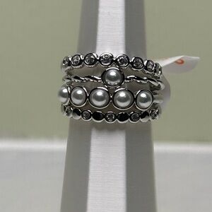 Delicates collection.  Pearl and Diamond Cubic Zirconia.  4 stacker.  Size 6